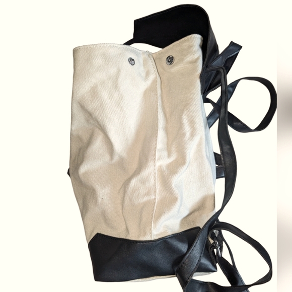 Deux Lux cream canvas backpack with black leather details - Picture 5 of 8